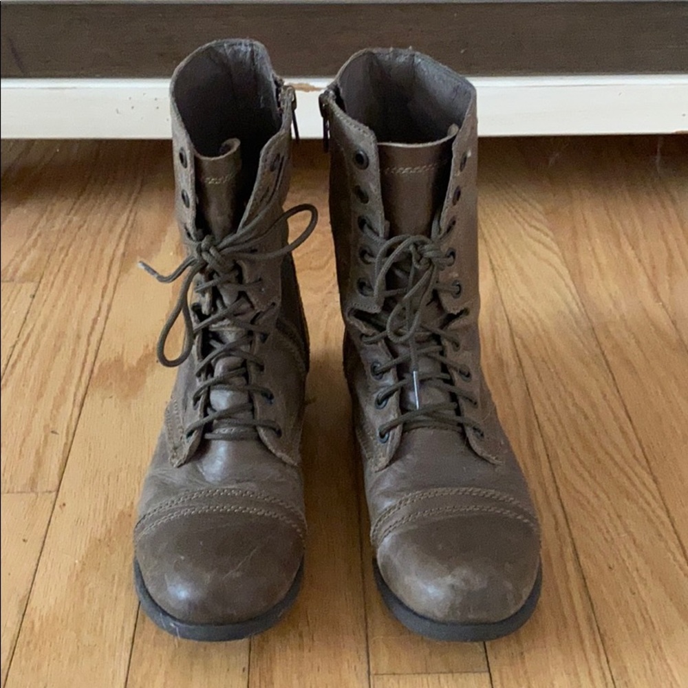 Steve Madden Troopa Combat Boots - 8